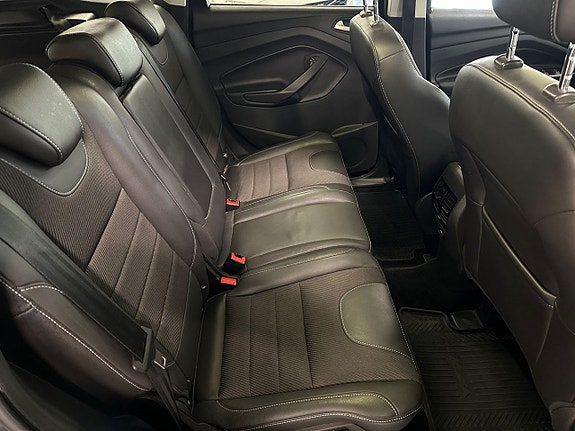 Ford Kuga 6 of 15