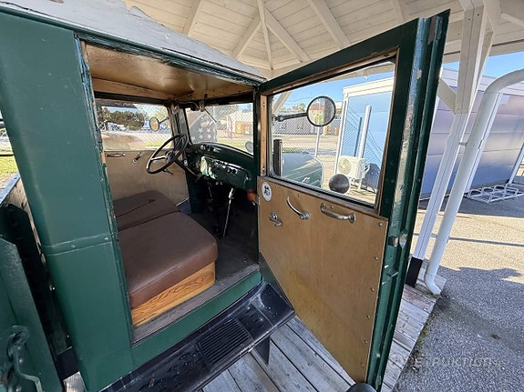 Chevrolet 131S 9 of 15