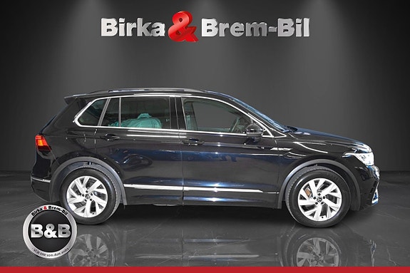 Volkswagen Tiguan 5 of 12