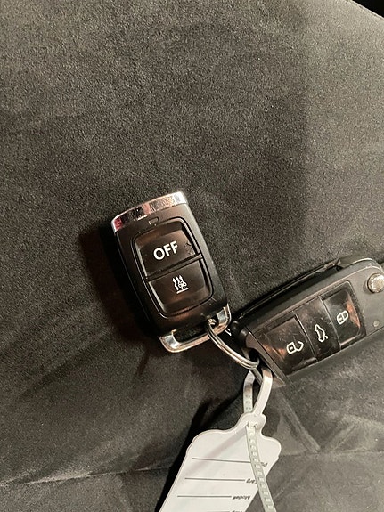 Skoda Octavia Scout 11 of 13