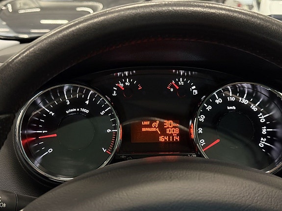 Peugeot 3008 18 of 23