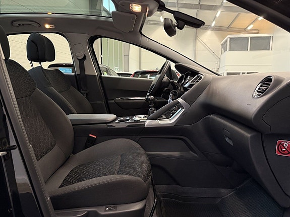 Peugeot 3008 12 of 23