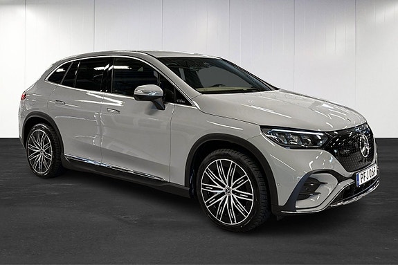 Mercedes-Benz EQE SUV 2 of 5