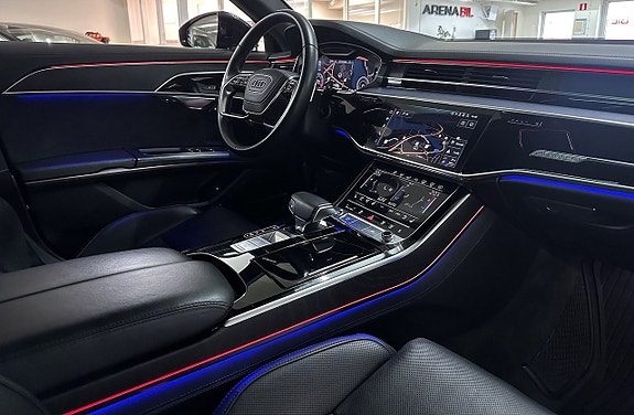 Audi A8 9 of 27