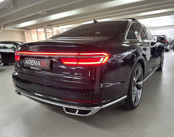 Audi A8 4 of 27