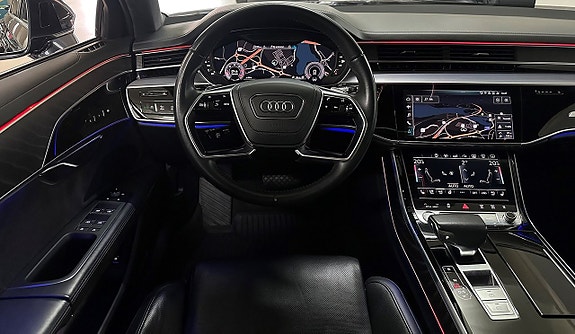 Audi A8 16 of 27