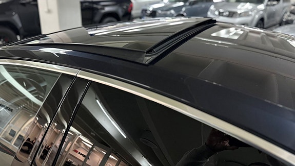 Audi A8 23 of 27