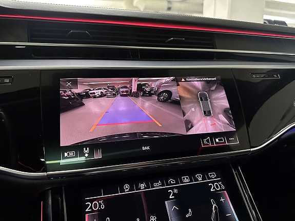 Audi A8 17 of 27