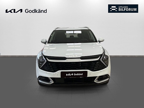 Kia Sportage 2 of 17
