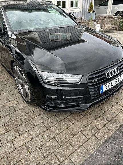 Audi A7 3 of 5