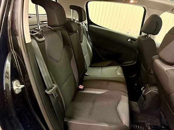 Peugeot 308 17 of 18