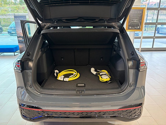 Volkswagen Tiguan 10 of 10