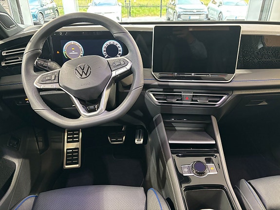 Volkswagen Tiguan 7 of 8