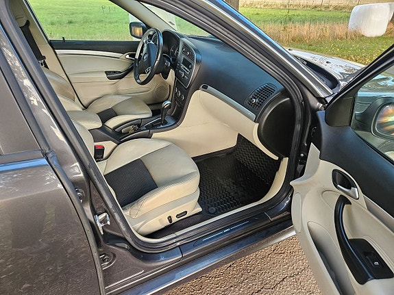 Saab 9-3 14 of 17