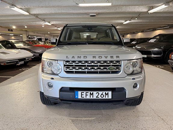 Land Rover Discovery 4 5 of 5