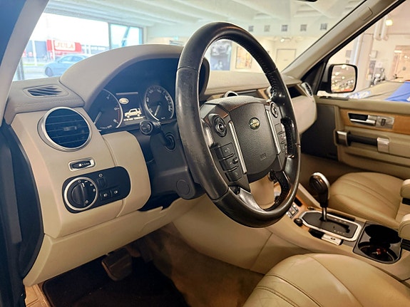 Land Rover Discovery 4 12 of 23