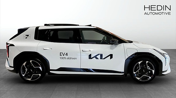 Kia EV4 4 of 5
