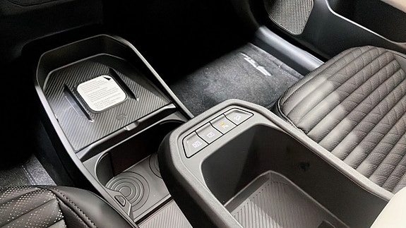 Kia EV4 13 of 16