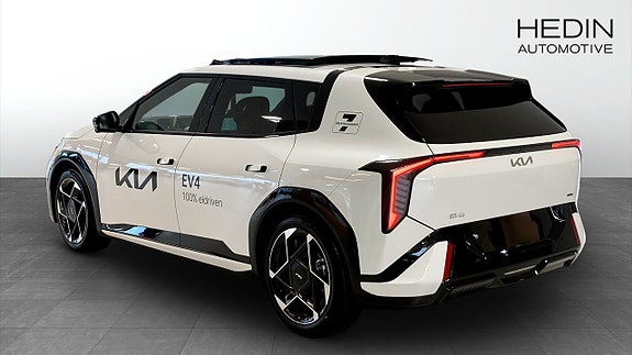 Kia EV4 7 of 16
