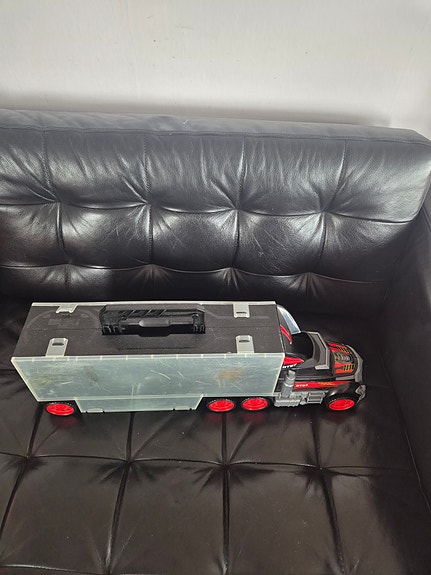 Product image 16 of 23