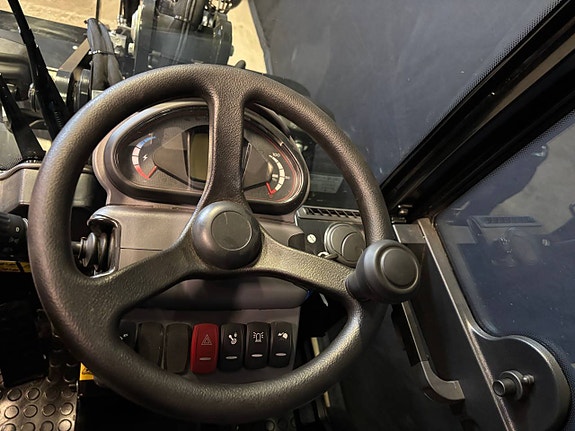 NY Kubota RT 220-2e - ELEKTRISK - BOKA MIG FÖR DEMOKÖRNING! 8 of 9
