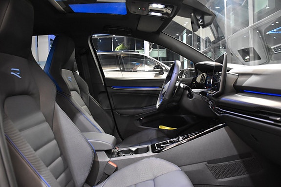 Volkswagen Golf I 26 of 30