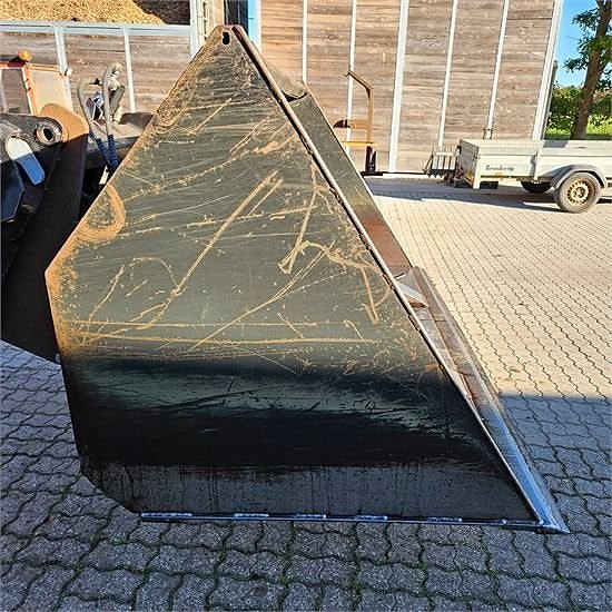 Alö 230 - Højtip skovl / High tip bucket 4 of 5