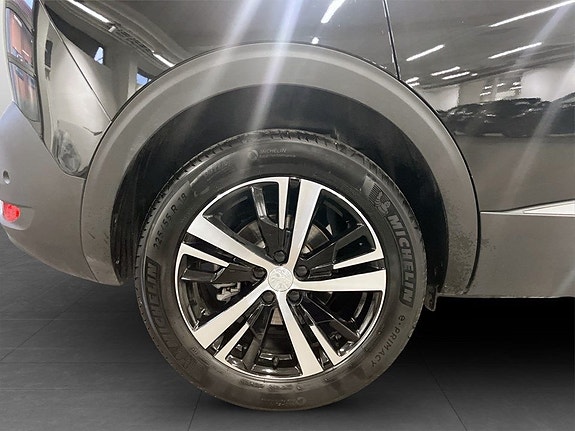 Peugeot 5008 14 of 15