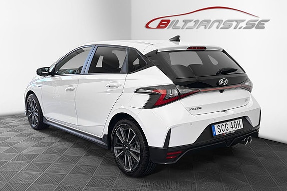 Hyundai i20 3 of 5