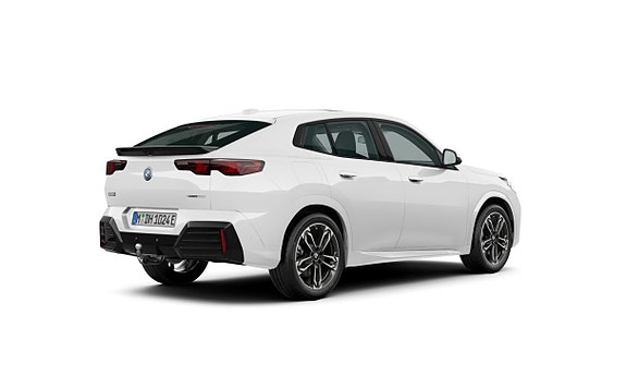 BMW iX2 4 of 5