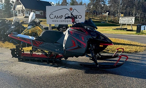 Arctic Cat M 8000 Hardcore Fri Frakt