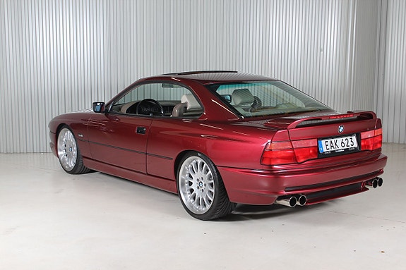 BMW 850i 6 of 24
