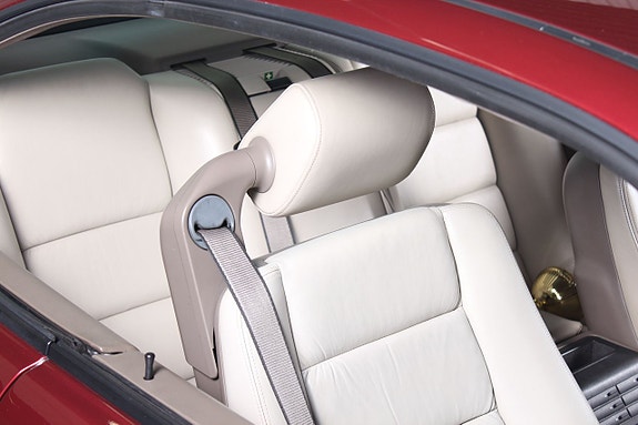 BMW 850i 17 of 24