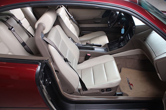 BMW 850i 18 of 24