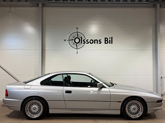BMW 850i 7 of 16