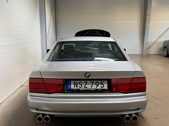 BMW 850i 5 of 5