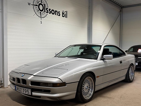 BMW 850i 2 of 5