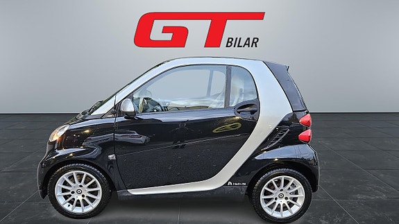 Smart Fortwo 2 of 5