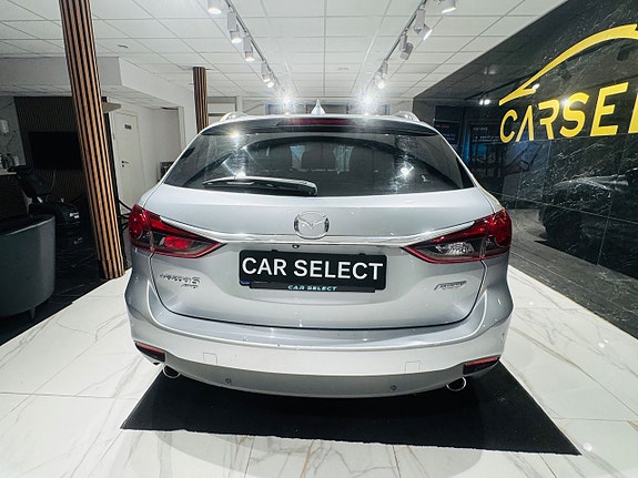 Mazda 6 4 of 5