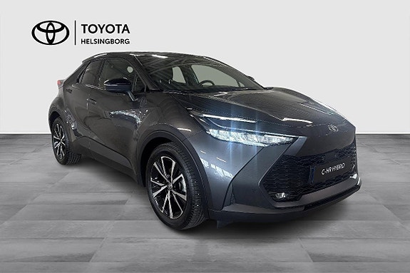 Toyota C-HR 3 of 5