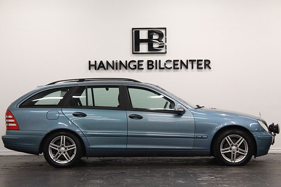 Mercedes-Benz C240 4 of 22