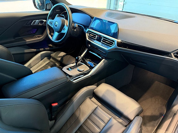 BMW M240i 11 of 19