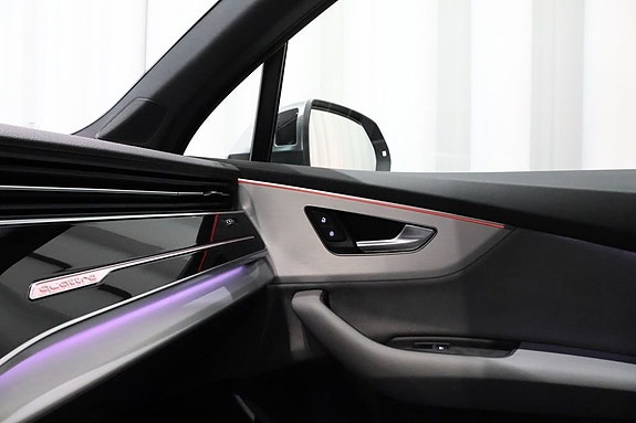 Audi SQ7 27 of 27