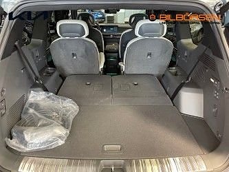 Kia EV9 11 of 16