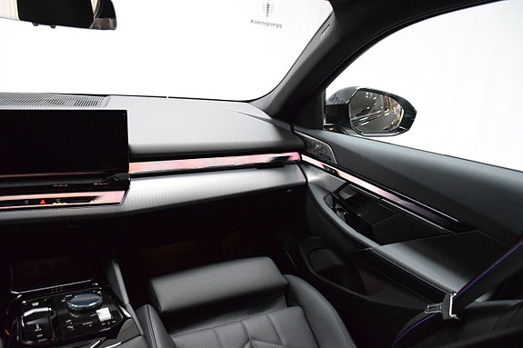BMW 550e 15 of 26