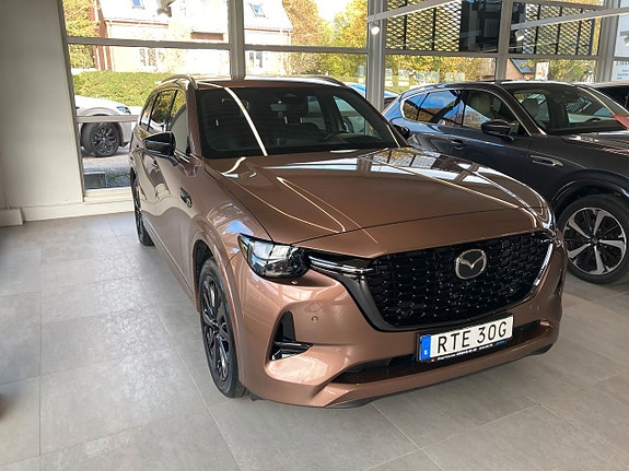 Mazda CX-80 2 of 5