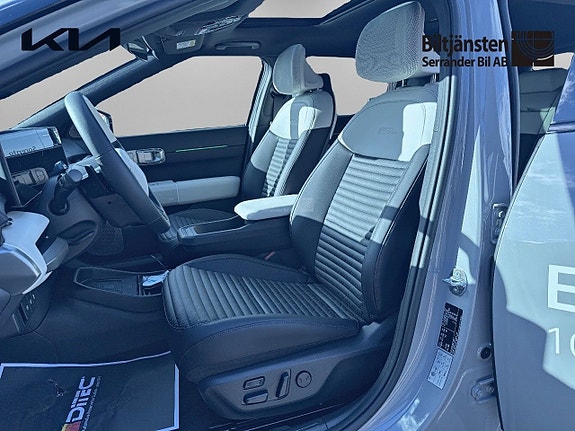 Kia EV4 13 of 19