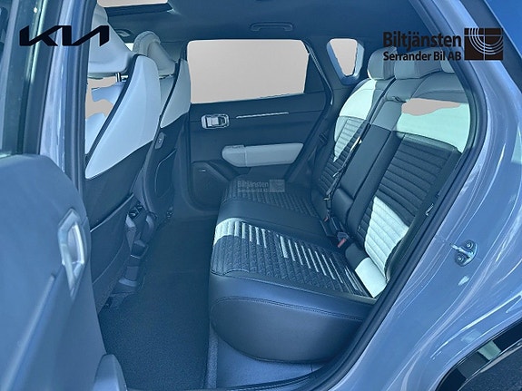 Kia EV4 14 of 19