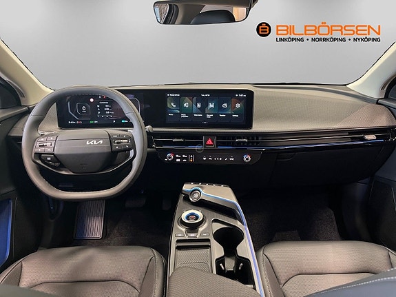 Kia EV6 7 of 18