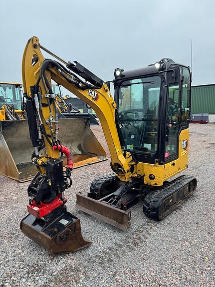 Cat 301.8 C-smörj/ Bandstyrning / Rotortilt / 3 Skopor